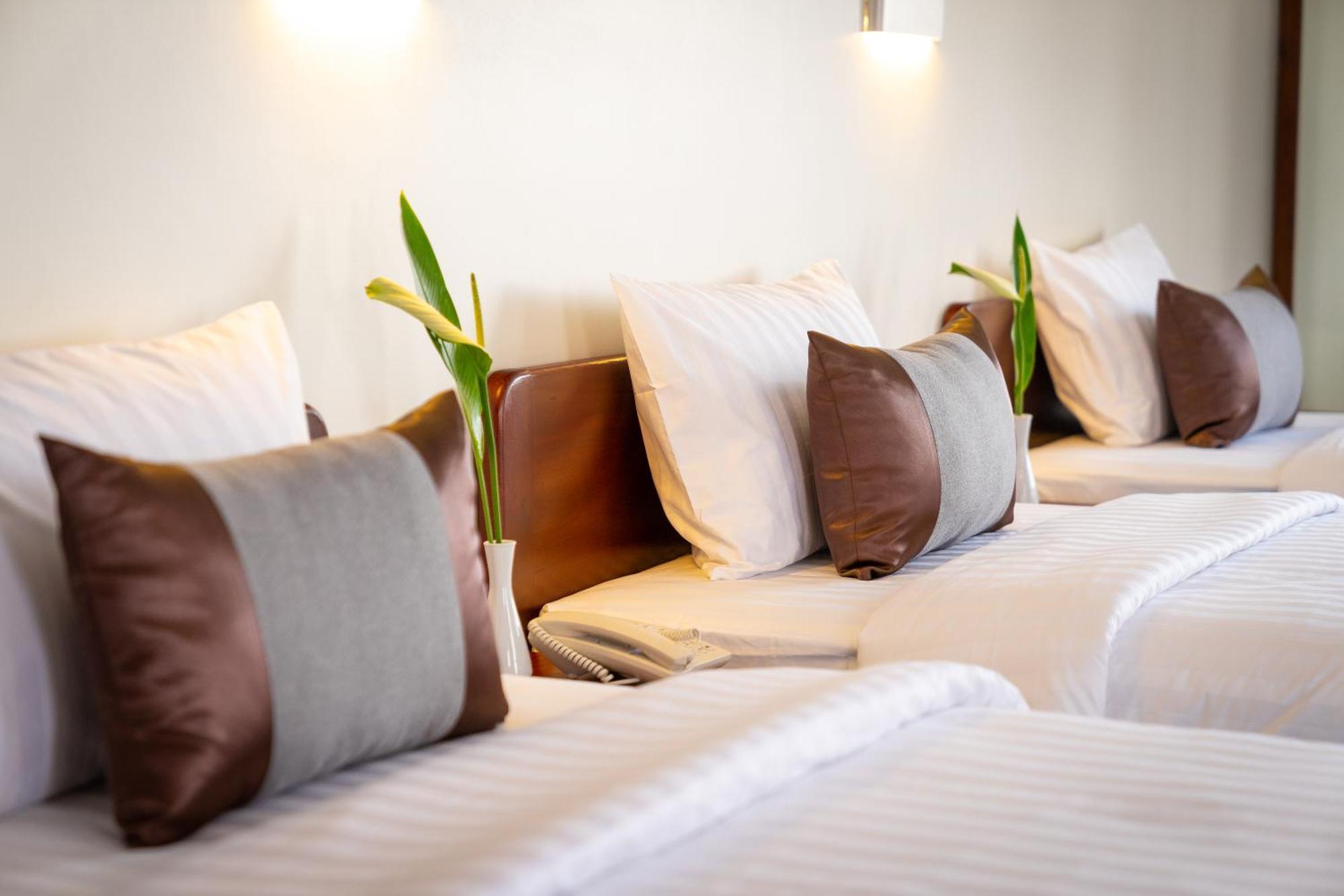 Mony Reach Angkor Hotel Siem Reap Exterior foto